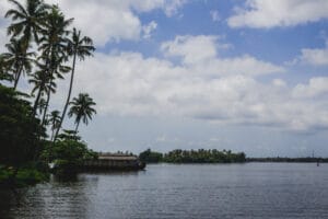 Backwaters-Wedding-in-Kerala